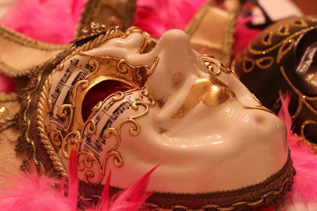 mask, clown, purim-4072167.jpg